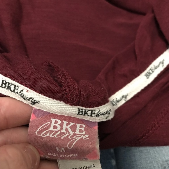 BKE Core light weight pullover - Picture 3 of 3